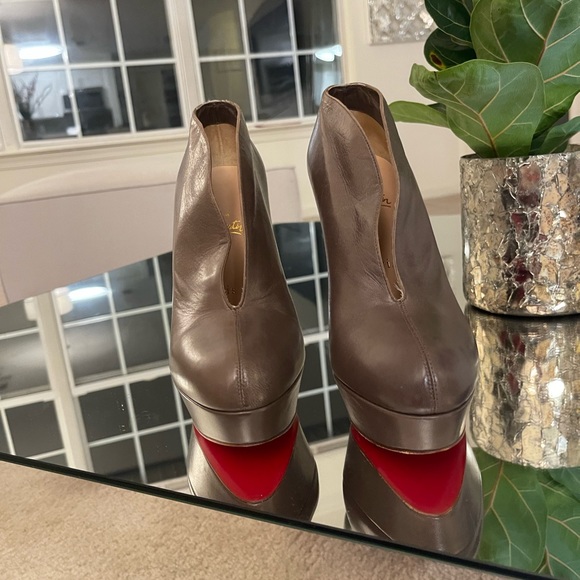 Christian Louboutin Black Leather Fast Plato Platform Booties size 39 - Picture 11 of 17